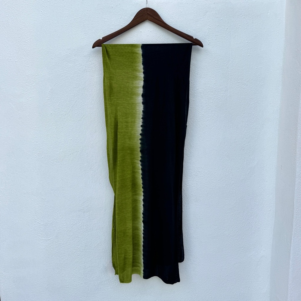Eileen Fisher Green & Black Tie Dye Scarf